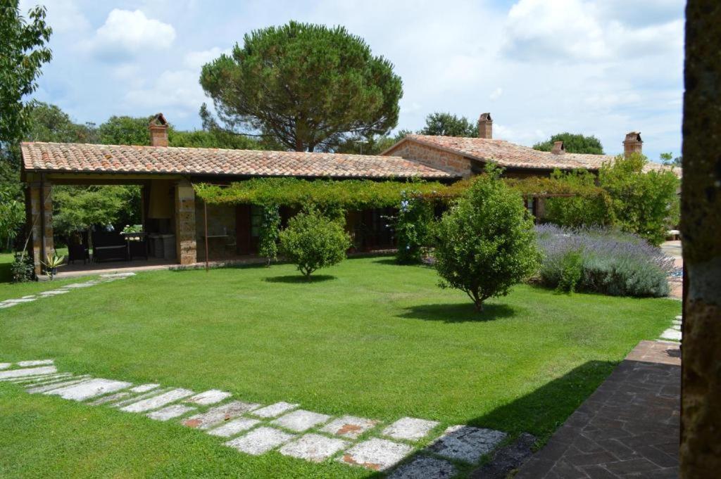 Agriturismo Eco-Bio Villa Vacasio Pitigliano Bagian luar foto