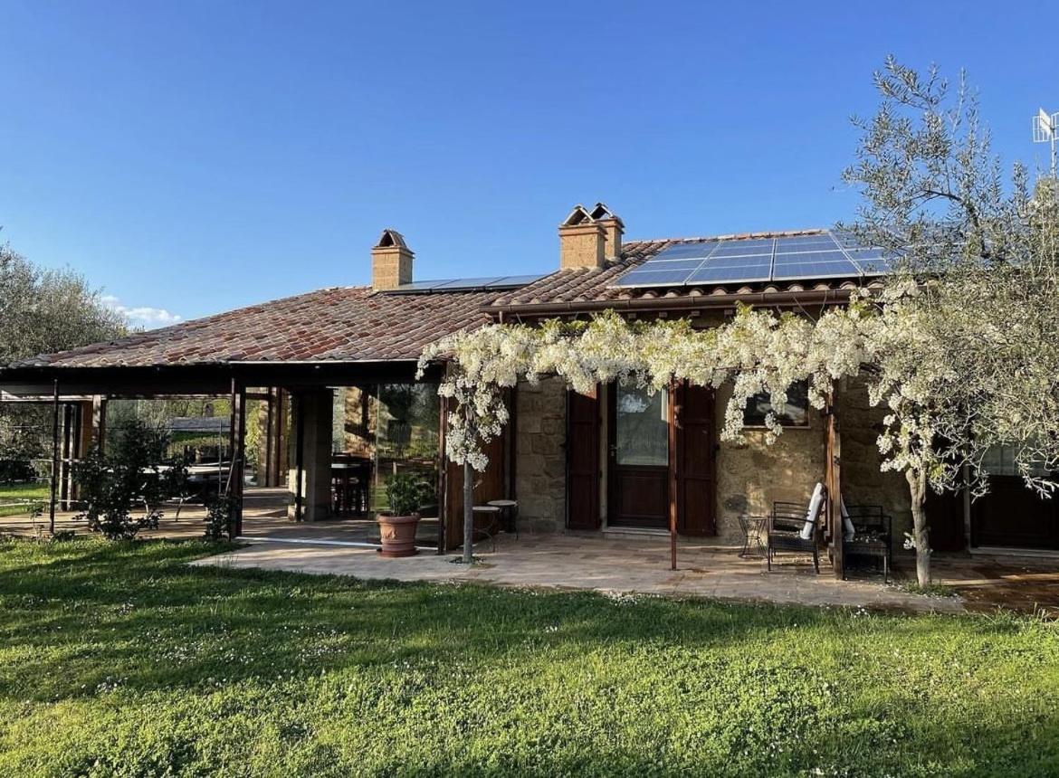 Agriturismo Eco-Bio Villa Vacasio Pitigliano Bagian luar foto